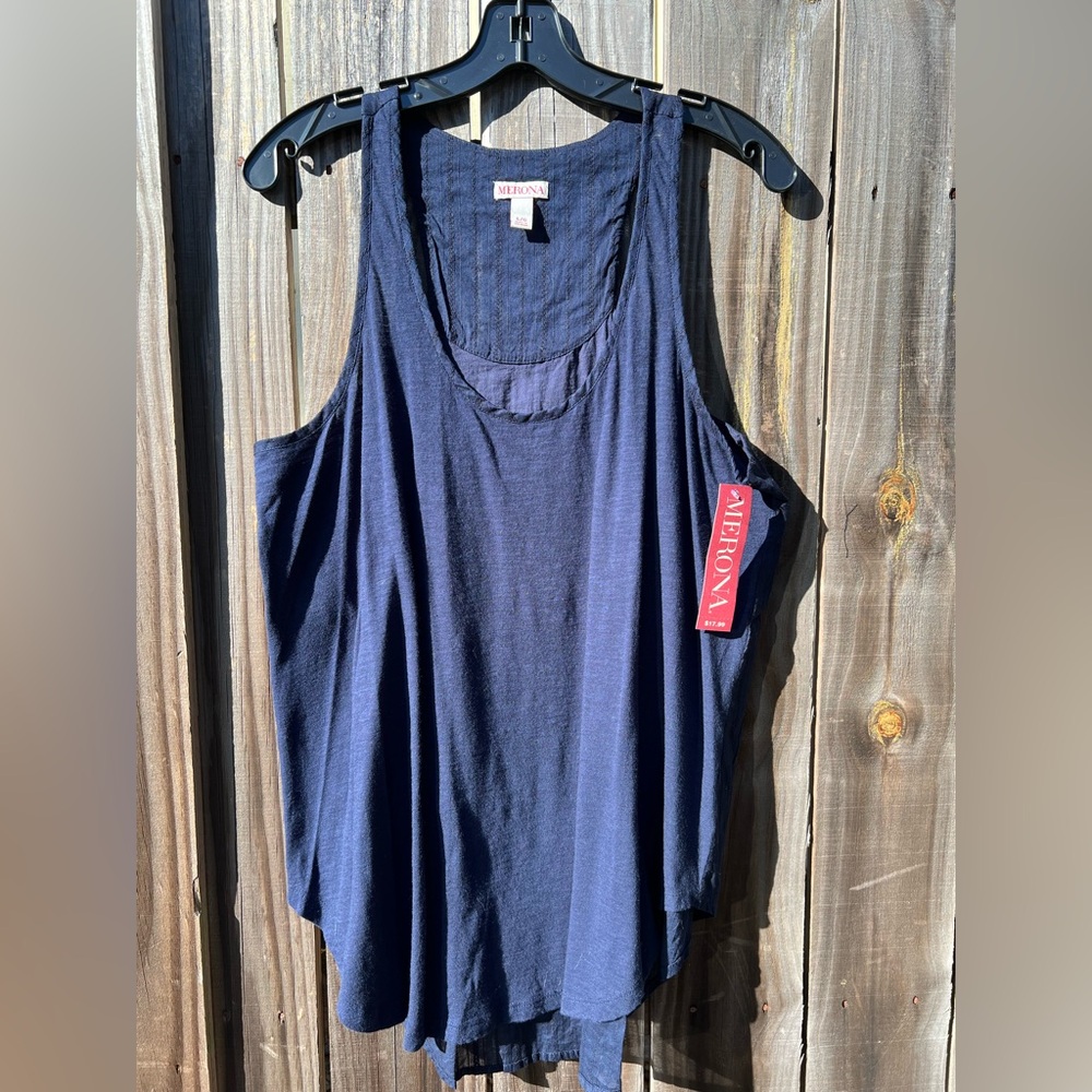 NWT WOMEN’S MERONA SLEEVELESS TOP.